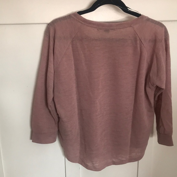 Forever 21 Sweater - Picture 5 of 6